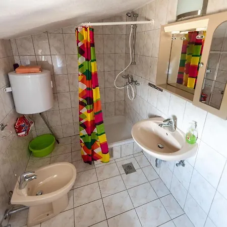 Apartament Karen Vinišće