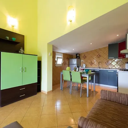 דירה Karen Vinišće