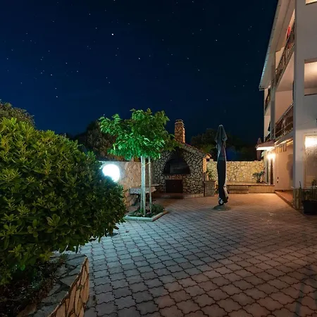 Apartament Karen *