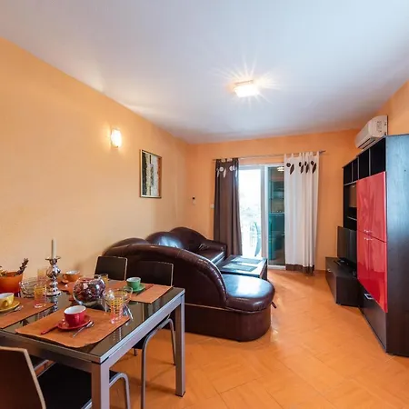 Apartament Karen *