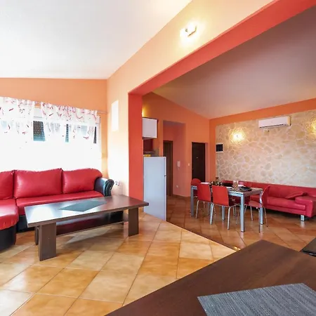 Apartament Karen *