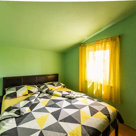 Apartament Karen *