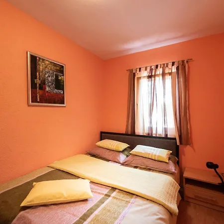 Karen Apartament *